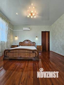 Коттедж 234м², 3-этажный, участок 8 сот.  