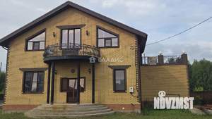 Дом 306м², 2-этажный, участок 17 сот.  