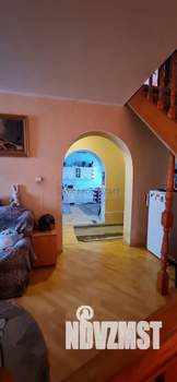 Коттедж 272м², 2-этажный, участок 10 сот.  