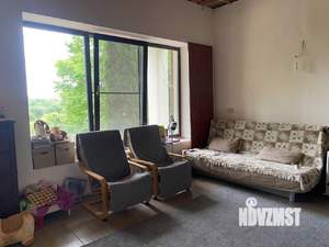 Дом 220м², 3-этажный, участок 20 сот.  