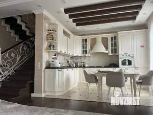 Таунхаус 185м², 3-этажный, участок 3 сот.  