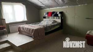 Дом 279м², 2-этажный, участок 10 сот.  