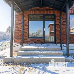 Дом 135м&sup2;, 2-этажный, участок 10 сот.  