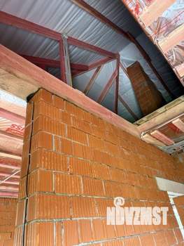 Дом 100м², 2-этажный, участок 5 сот.  