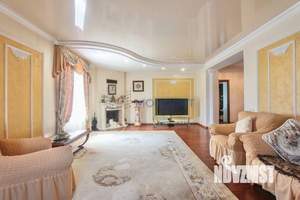 Дом 521м², 3-этажный, участок 28 сот.  