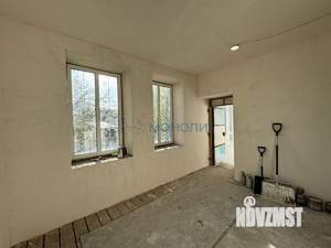 Дом 450м&sup2;, 4-этажный, участок 4 сот.  