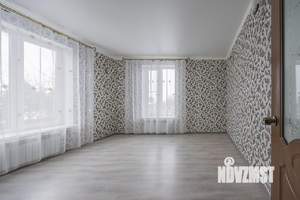 Дом 285м&sup2;, 3-этажный, участок 11 сот.  