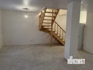 Коттедж 109м², 2-этажный, участок 9 сот.  