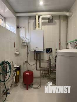 Таунхаус 200м², 3-этажный, участок 3 сот.  