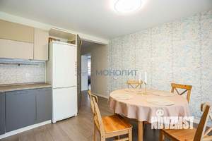 Дом 207м², 2-этажный, участок 3 сот.  