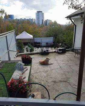 Дом 145м², 3-этажный, участок 4 сот.  