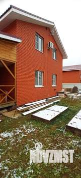 Коттедж 110м², 2-этажный, участок 6 сот.  