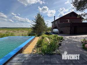 Дом 251м², 2-этажный, участок 30 сот.  