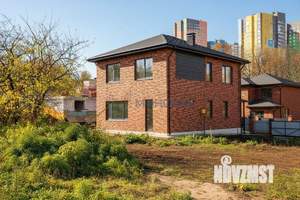 Дом 135м², 2-этажный, участок 10 сот.  