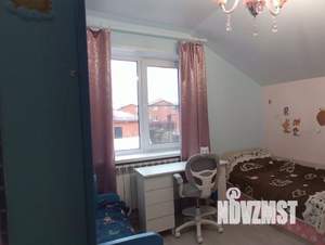 Коттедж 110м², 2-этажный, участок 6 сот.  