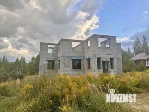 Дом 640м², 3-этажный, участок 15 сот.  