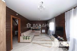 Дом 140м², 2-этажный, участок 5 сот.  