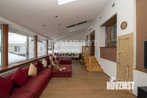 Коттедж 430м², 3-этажный, участок 14 сот.  