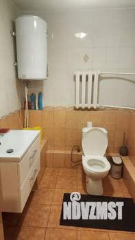 Дом 210м², 3-этажный, участок 11 сот.  