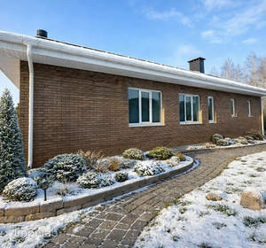 Дом 131м&sup2;, 1-этажный, участок 10 сот.  