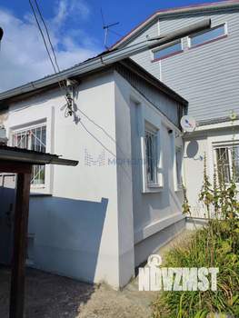 Дом 184м², 2-этажный, участок 12 сот.  