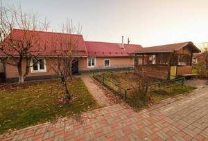 Дом 130м², 2-этажный, участок 6 сот.  