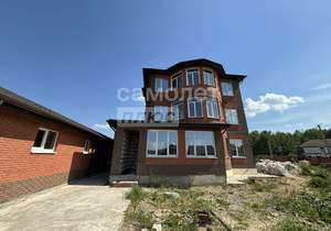 Дом 1150м², 4-этажный, участок 17 сот.  