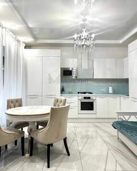 Дом 73м², 3-этажный, участок 1 сот.  