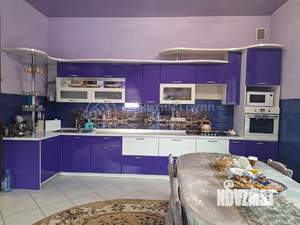 Дом 366м², 3-этажный, участок 5 сот.  