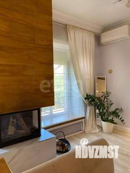 Дом 144м², 3-этажный, участок 1 сот.  