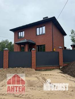 Коттедж 140м², 2-этажный, участок 5 сот.  