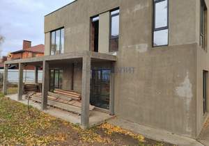 Дом 330м², 2-этажный, участок 8 сот.  