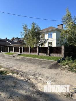 Дом 230м², 2-этажный, участок 10 сот.  
