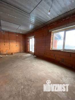Коттедж 150м², 2-этажный, участок 5 сот.  
