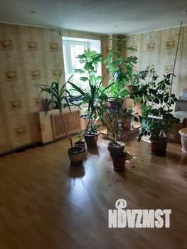 Дом 400м², 3-этажный, участок 20 сот.  