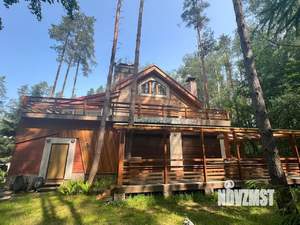 Дом 430м², 3-этажный, участок 14 сот.  