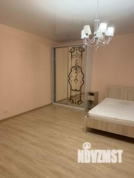 Таунхаус 230м², 2-этажный, участок 10 сот.  