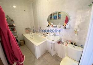 Дом 300м², 3-этажный, участок 1 сот.  