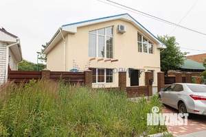 Дом 207м², 2-этажный, участок 3 сот.  