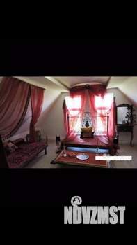 Коттедж 600м², 3-этажный, участок 20 сот.  