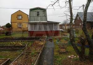 Дом 25м², 2-этажный, участок 6 сот.  
