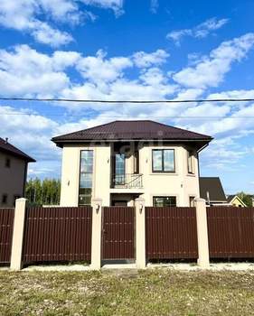 Дом 131м², 2-этажный, участок 8 сот.  