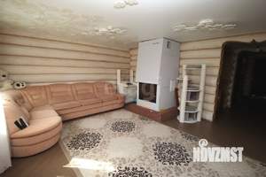 Дом 200м², 2-этажный, участок 15 сот.  