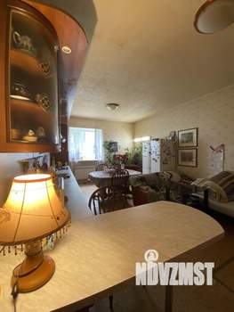 Дом 280м², 2-этажный, участок 6 сот.  