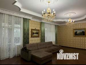 Коттедж 650м², 2-этажный, участок 14 сот.  