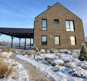 Дом 150м&sup2;, 2-этажный, участок 10 сот.  