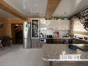 Коттедж 180м², 2-этажный, участок 8 сот.  