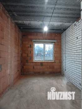 Дом 145м², 2-этажный, участок 10 сот.  