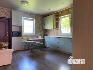Дом 184м², 2-этажный, участок 11 сот.  