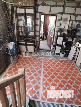 Дом 145м², 3-этажный, участок 4 сот.  